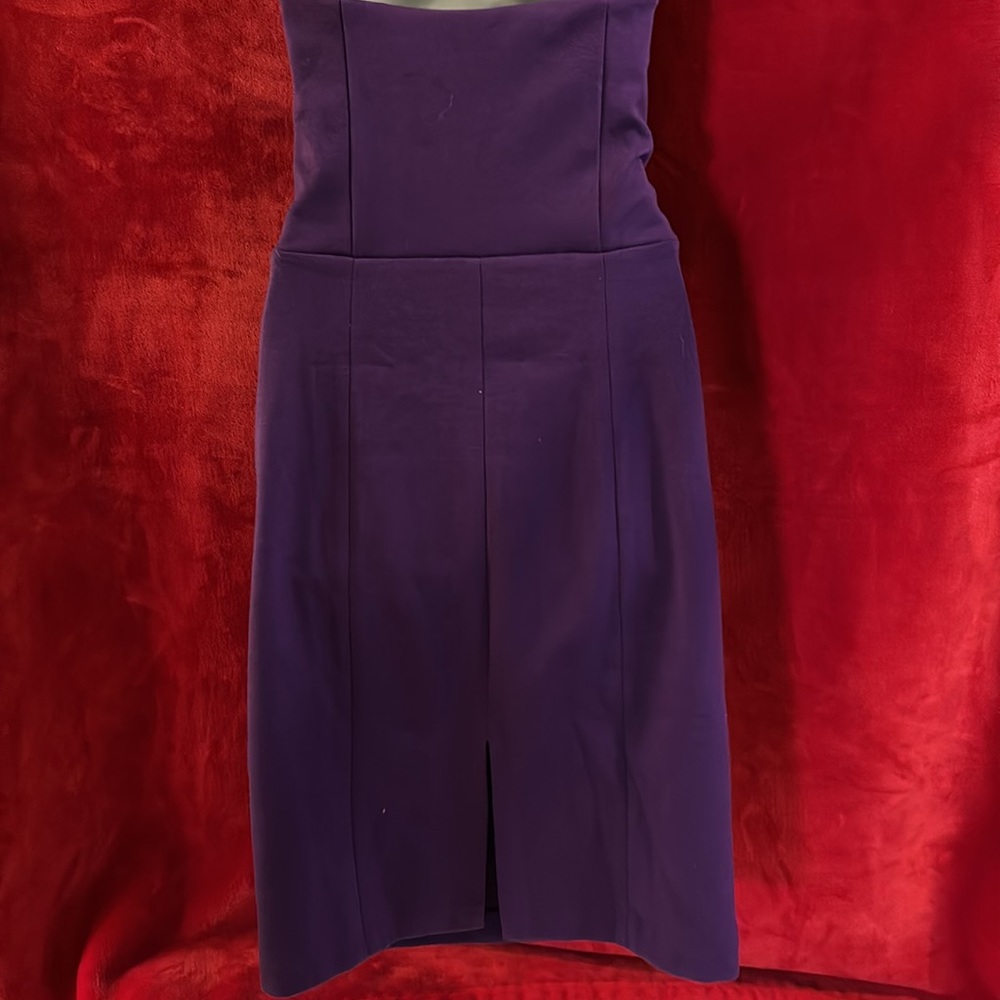 STRAPLESS PURPLE DRESS 2 - Picture 3 of 4